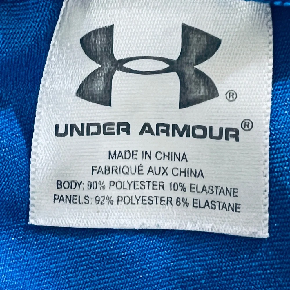 Bundle Pink Nike Dri-Fit- Under Armour White and Blue heat Hear‎ Athletic top